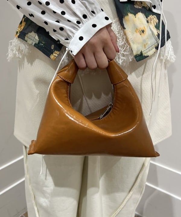 あさひさんの「BEAMS WOMEN｜GHOSPELL / Soliha Fringe Skirt」を使ったコーディネート