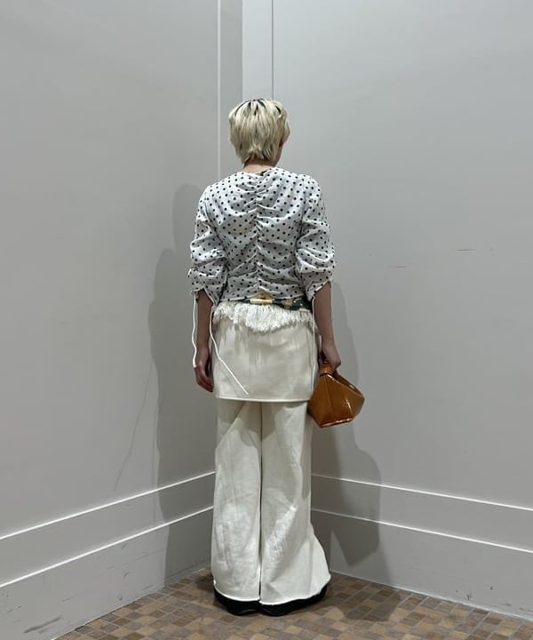 あさひさんの「BEAMS WOMEN｜GHOSPELL / Soliha Fringe Skirt」を使ったコーディネート