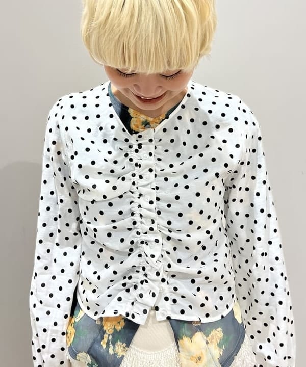 あさひさんの「BEAMS WOMEN｜GHOSPELL / Soliha Fringe Skirt」を使ったコーディネート