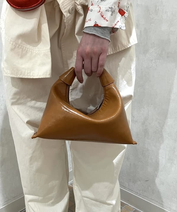 加歩さんの「BEAMS WOMEN｜【別注】PENNEY'S / シャツ」を使ったコーディネート