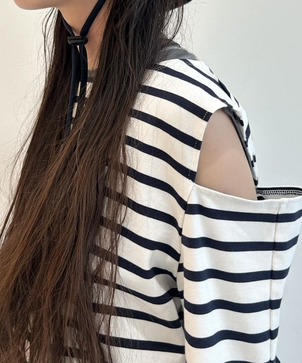 清水 彩乃さんの「BEAMS WOMEN｜maturely / ボーダー オープン ショルダー ロングスリーブ カットソー」を使ったコーディネート