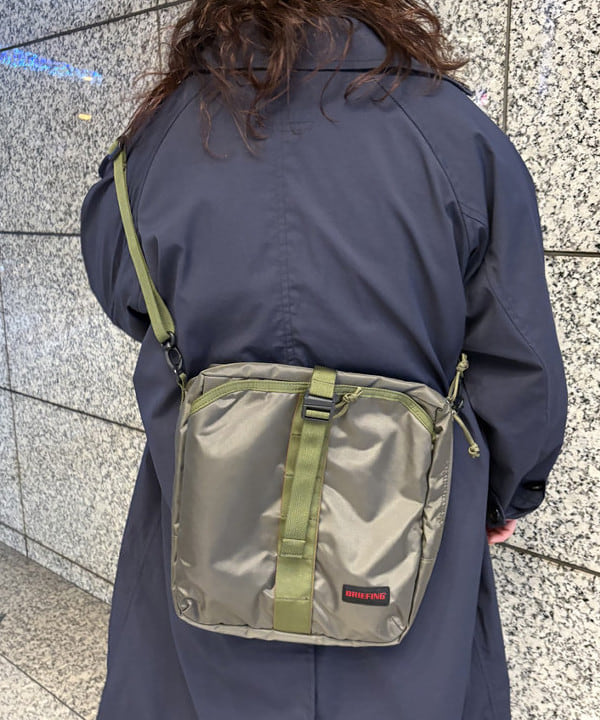 イガラシさんの「BEAMS WOMEN｜ソロテックス バルマカンコート」を使ったコーディネート