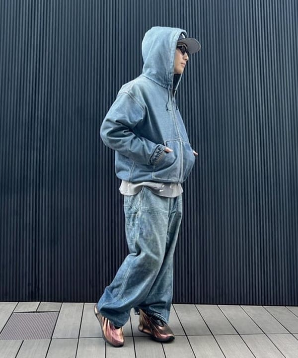 照田 拓史さんの「BEAMS WOMEN｜モック プリント フーディ」を使ったコーディネート