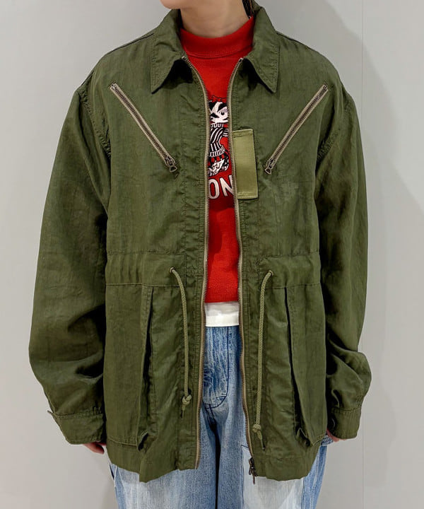 たぐみさんの「BEAMS WOMEN｜ナイロン オックス ミリタリー ブルゾン」を使ったコーディネート