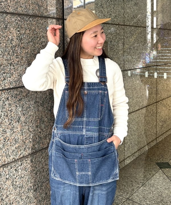 サイトウ　トモミさんの「BEAMS WOMEN｜【別注】BIGMAC / エプロン オーバーオール」を使ったコーディネート