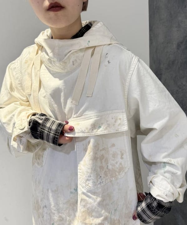 yokoyama shionさんの「BEAMS WOMEN｜maturely / ブリーチ ストラップ ロングスリーブ」を使ったコーディネート