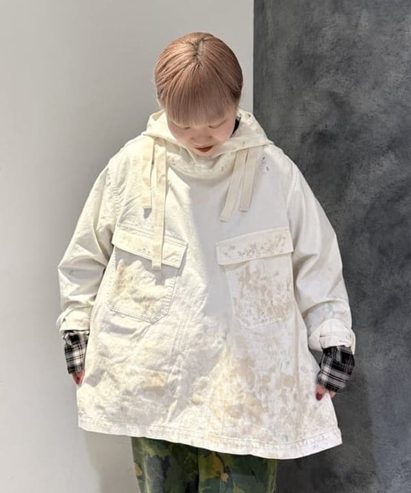 yokoyama shionさんの「BEAMS WOMEN｜maturely / ブリーチ ストラップ ロングスリーブ」を使ったコーディネート