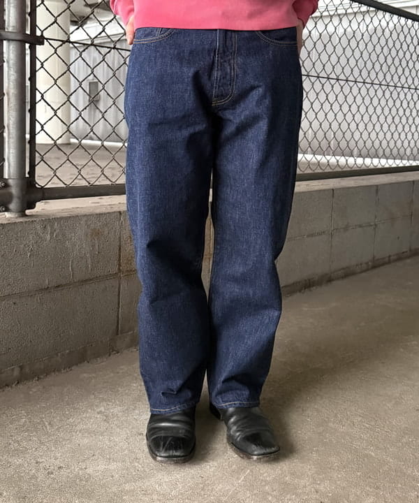 しゅうとさんの「BEAMS WOMEN｜【リラックスフィット】プリント フェード スウェット」を使ったコーディネート