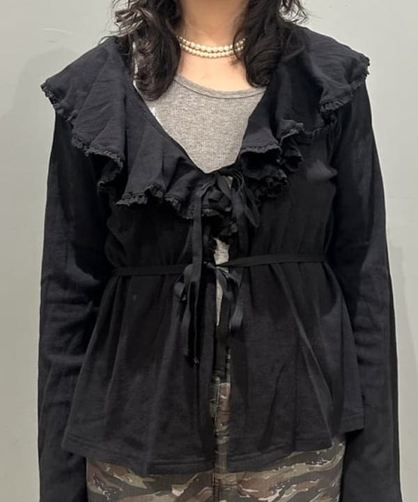 Sakiさんの「BEAMS WOMEN｜ラッフル カーディガン」を使ったコーディネート