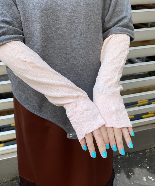 晶さんの「BEAMS WOMEN｜シアー リブ ニット ポロ カーディガン」を使ったコーディネート