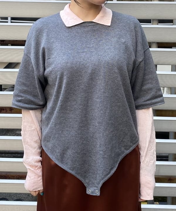 晶さんの「BEAMS WOMEN｜シアー リブ ニット ポロ カーディガン」を使ったコーディネート