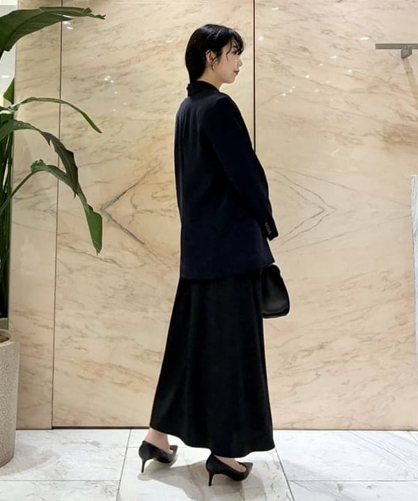 中丸　栞さんの「BEAMS WOMEN｜ソフト ボクシー ジャケット＊」を使ったコーディネート