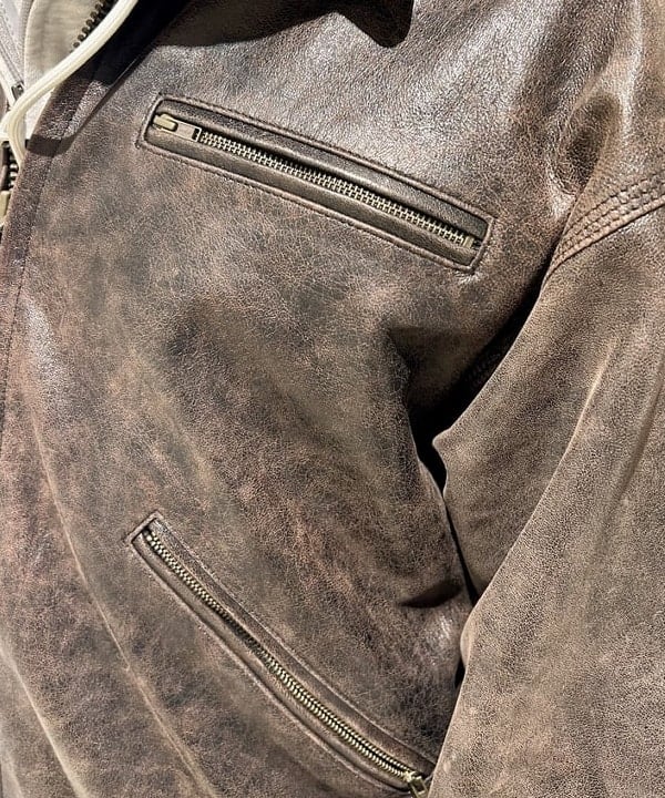 Shutoさんの「BEAMS WOMEN｜ワイドショートフィット ゴートレザー ジップブルゾン」を使ったコーディネート