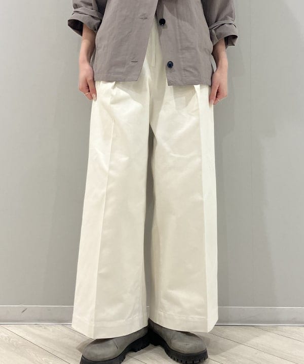 nodokaさんの「BEAMS WOMEN｜AK+1 / 16ゲージ スビンコットン Vネック カーディガン」を使ったコーディネート