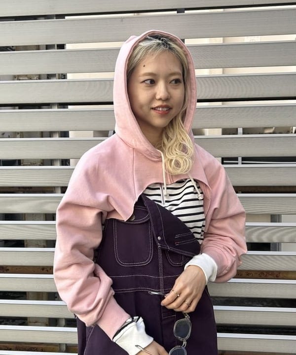 MATSUMOTO AMIさんの「BEAMS WOMEN｜スウェット ボレロ」を使ったコーディネート