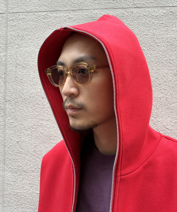 森田 倫太郎さんの「BEAMS WOMEN｜フルフェイス ジップアップ フーディ 【ワイドショートフィット】」を使ったコーディネート