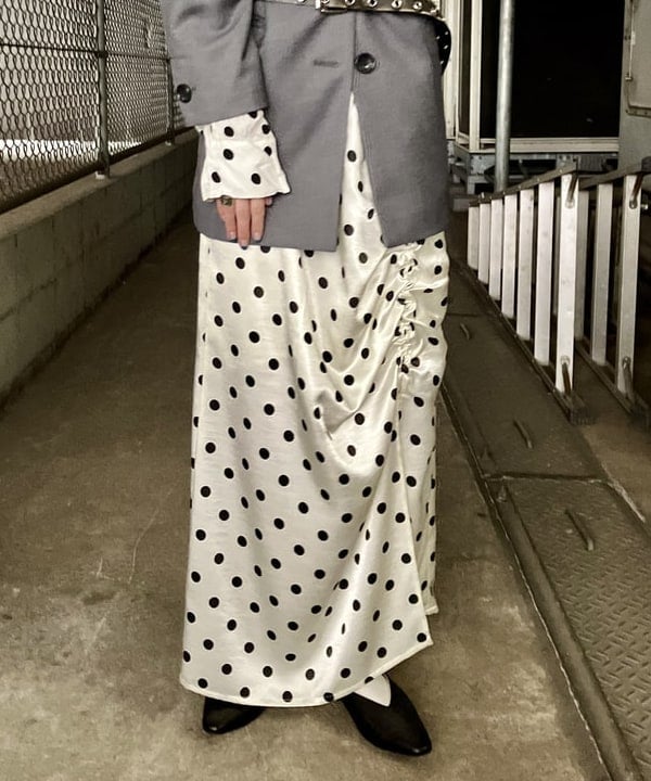 むりょさんの「BEAMS WOMEN｜ドット クリンクル フリル シャツ」を使ったコーディネート