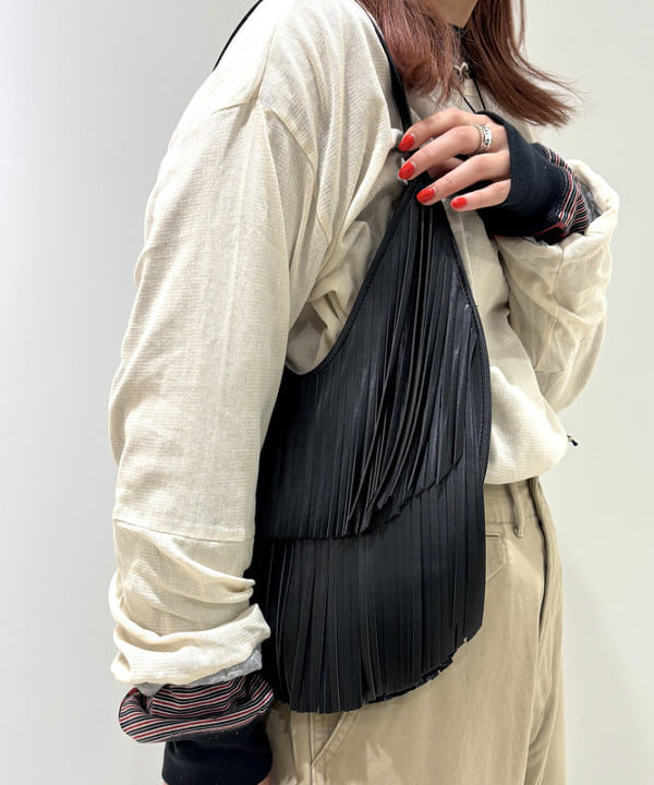 あすかさんの「BEAMS WOMEN｜HELOYSE / texas shoulder bag」を使ったコーディネート