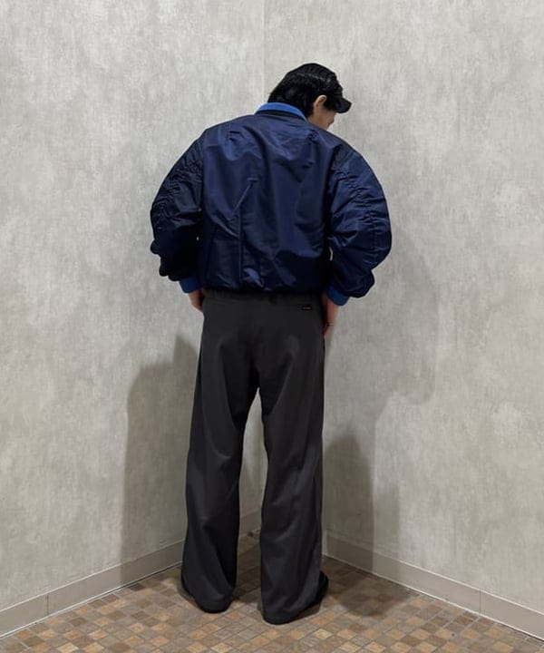 配島 孝明さんの「BEAMS WOMEN｜【ワイドフィット】クレイジー MA-1」を使ったコーディネート