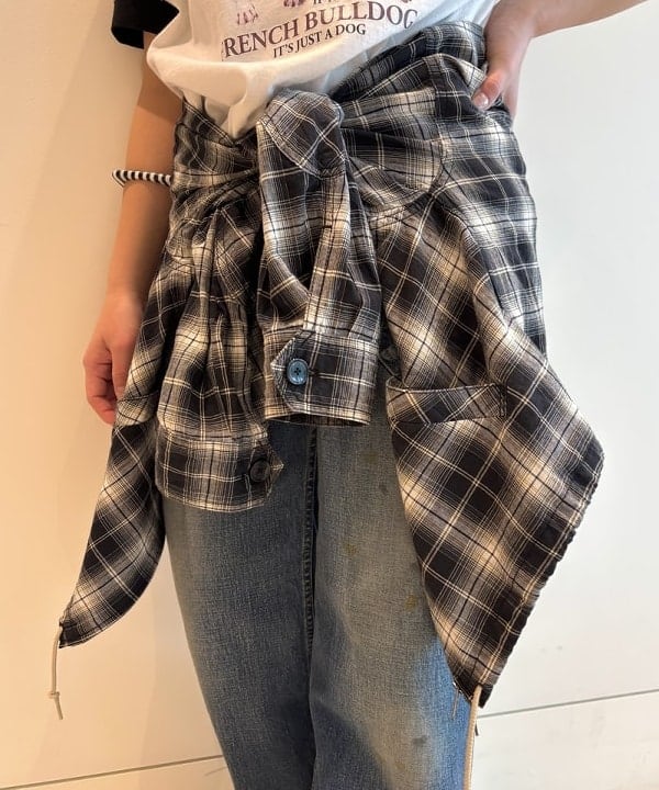 アベアミさんの「BEAMS WOMEN｜マドラス チェック ブルゾン」を使ったコーディネート