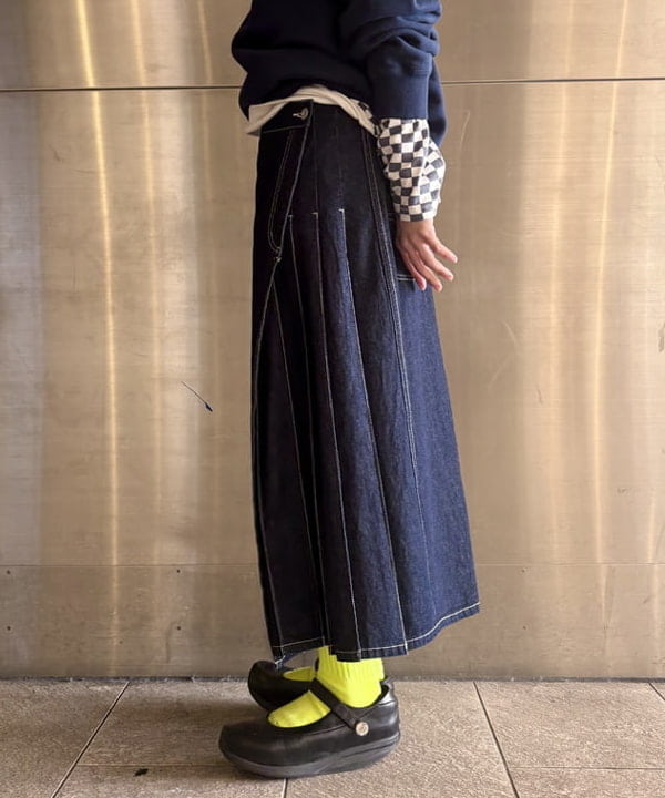 みりさんの「【別注】GOOD ROCK SPEED / Ford スウェット」を使ったコーディネート