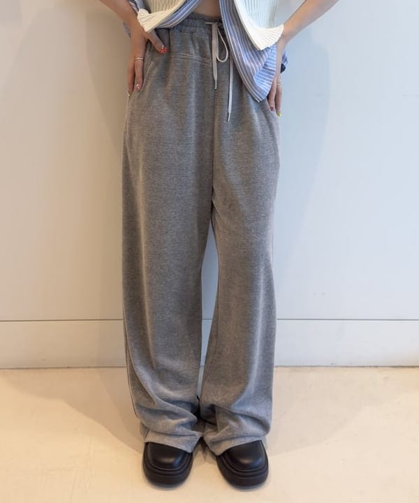 須賀さんの「BEAMS WOMEN｜」を使ったコーディネート