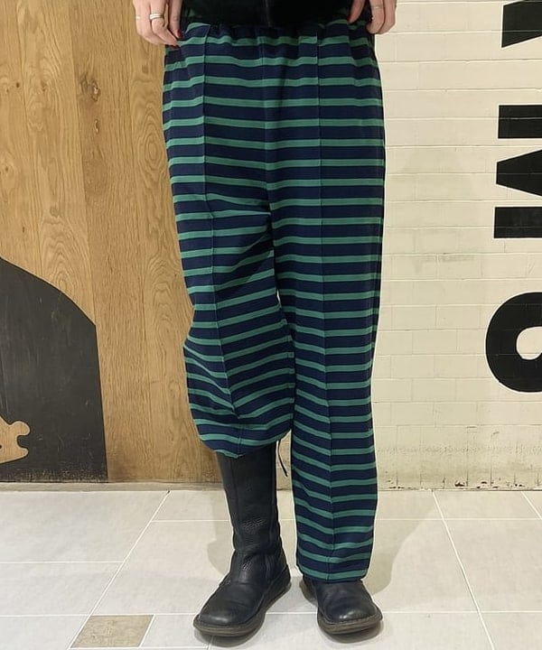 江口 息吹さんの「BEAMS WOMEN｜Casselini / フォトプリントビーニー」を使ったコーディネート