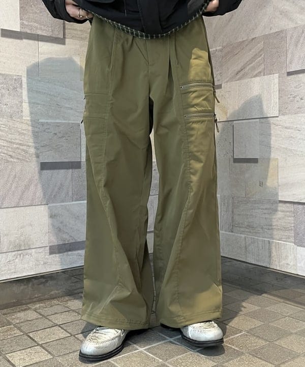 久保田 耀さんの「M65 レイヤード ジャケット【ワイドフィット】」を使ったコーディネート
