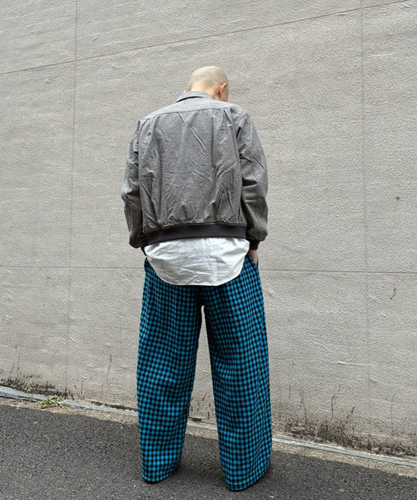 森田 倫太郎さんの「BEAMS WOMEN｜チェック G-ジャケット【リラックスフィット】」を使ったコーディネート