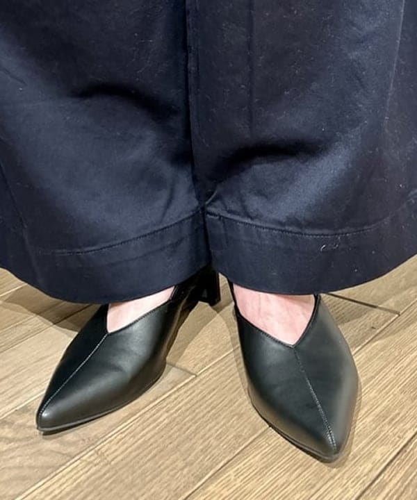 早川 萌子さんの「BEAMS WOMEN｜DANTON / ジャージー ニット クルーネック カーディガン」を使ったコーディネート