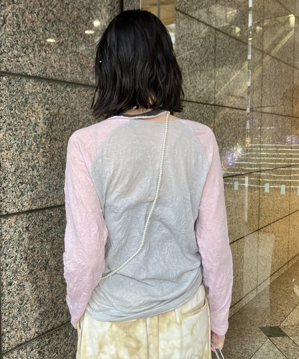 加歩さんの「BEAMS WOMEN｜ワッシャー ラグラン アレンジ ロングスリーブ」を使ったコーディネート