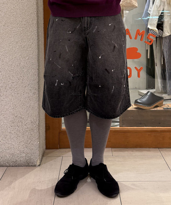 マツミヤさんの「BEAMS WOMEN｜ワイドストレート クォーターレングス ペインターデニム」を使ったコーディネート