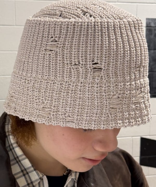 マツミヤさんの「BEAMS WOMEN｜ワイドショートフィット ゴートレザー ジップブルゾン」を使ったコーディネート