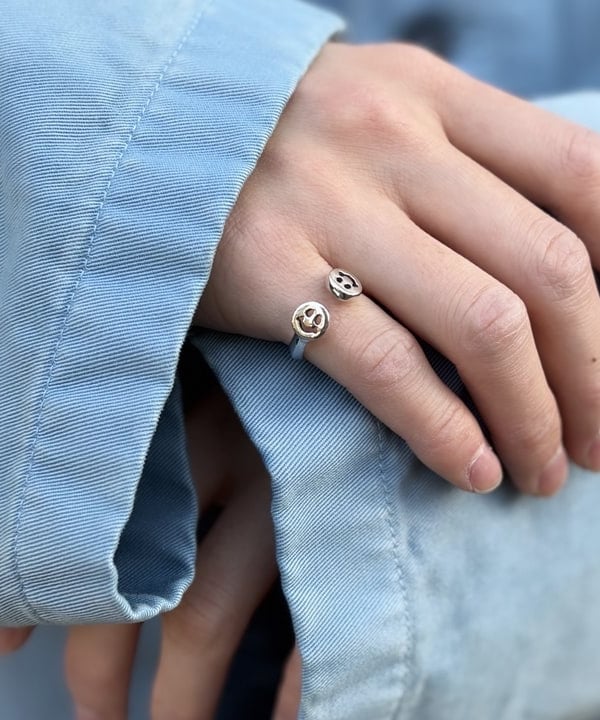 大野 滉太さんの「BEAMS WOMEN｜【別注】HAAL / Coin Case Mini」を使ったコーディネート