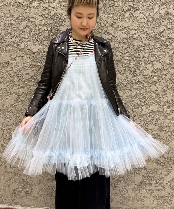 マツモト アカネさんの「BEAMS WOMEN｜Jenny Lemons / Large Hair Claw Clip」を使ったコーディネート