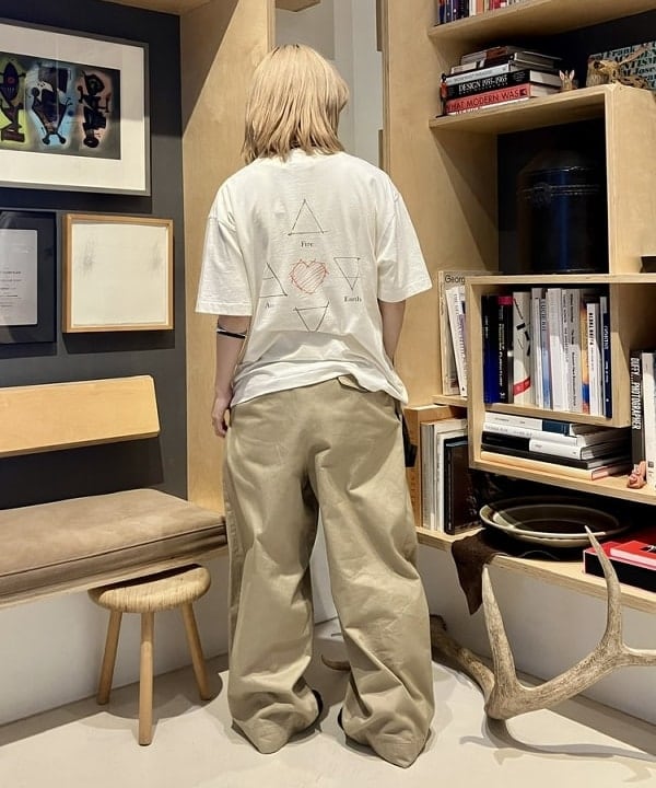 小原 もこさんの「BEAMS WOMEN｜2WAY ワンハンドル BAG」を使ったコーディネート