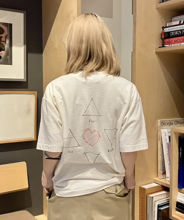 小原 もこさんの「BEAMS WOMEN｜2WAY ワンハンドル BAG」を使ったコーディネート