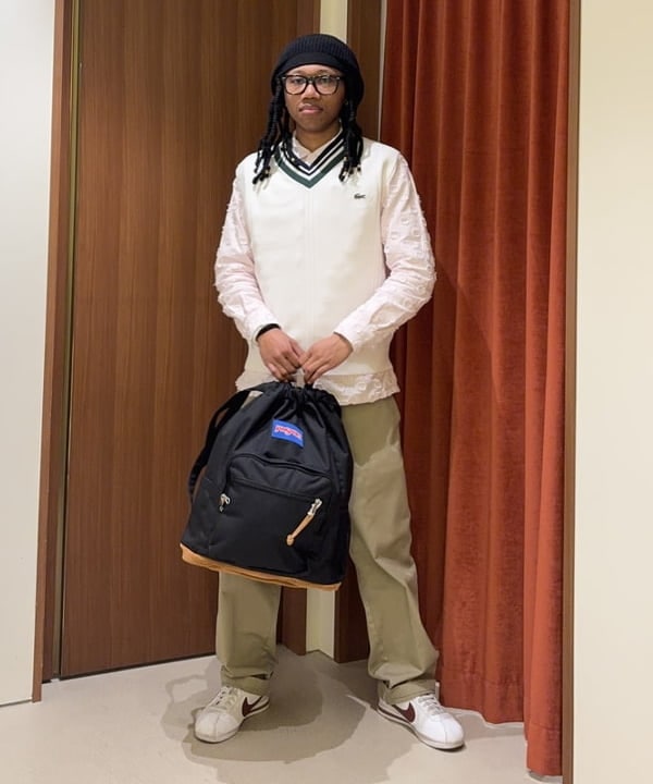 NADEL ナデールさんの「BEAMS WOMEN｜【別注】LACOSTE / チルデン ニット ベスト」を使ったコーディネート