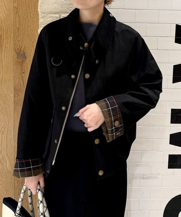 ヒライさんの「BEAMS WOMEN｜【別注】Barbour / SPEY ジャケット」を使ったコーディネート