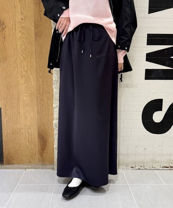 ヒライさんの「BEAMS WOMEN｜5ゲージ コットン 畦編み プルオーバー」を使ったコーディネート