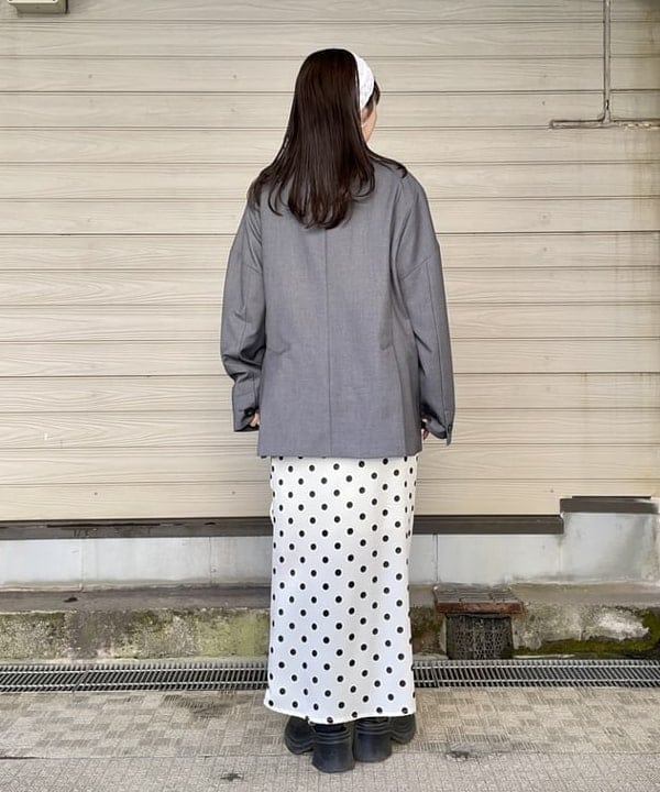 カタヤマ アヤさんの「BEAMS WOMEN｜ノーカラー ビッグ ジャケット」を使ったコーディネート