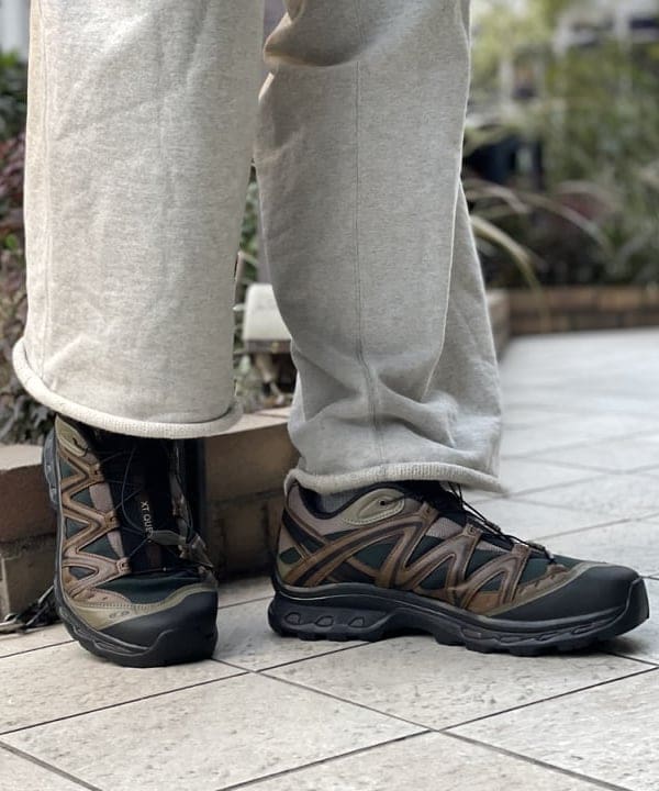 配島 孝明さんの「BEAMS WOMEN｜ツイル イージー ジャケット」を使ったコーディネート