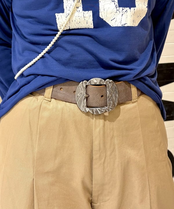 スミレさんの「BEAMS WOMEN｜シアー ナンバリング フットボール」を使ったコーディネート