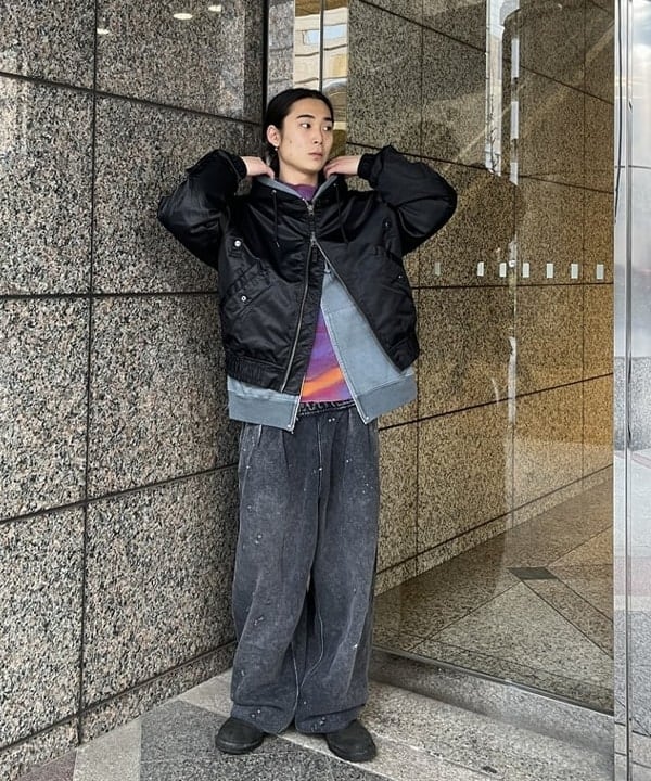 菊田 悠さんの「BEAMS WOMEN｜フェイクレイヤード フライトジャケット【ワイドショートフィット】」を使ったコーディネート