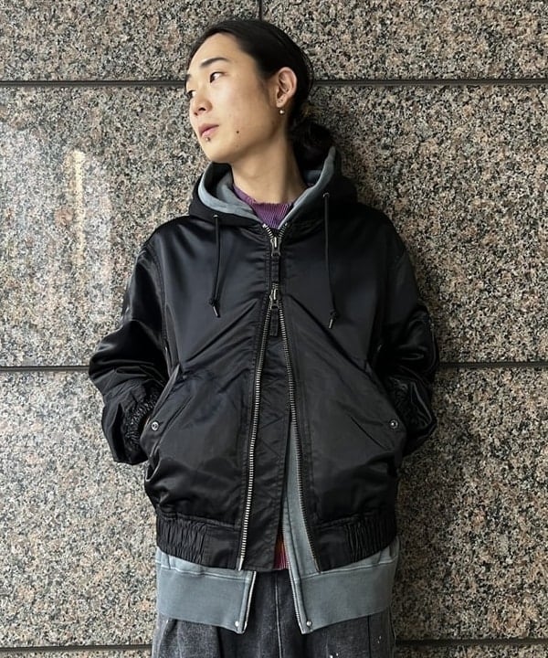 菊田 悠さんの「BEAMS WOMEN｜フェイクレイヤード フライトジャケット【ワイドショートフィット】」を使ったコーディネート