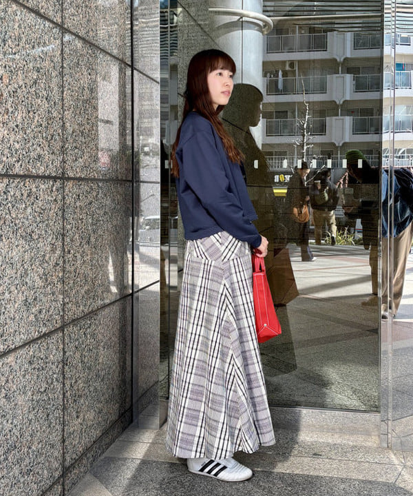 はやしあかねさんの「BEAMS WOMEN｜チェック キリカエ キャミ ワンピース」を使ったコーディネート