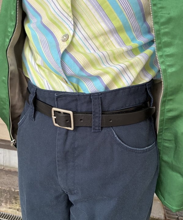 森川 夏衣さんの「BEAMS WOMEN｜【別注】DICKIES / ウォッシュ フレア パンツ」を使ったコーディネート