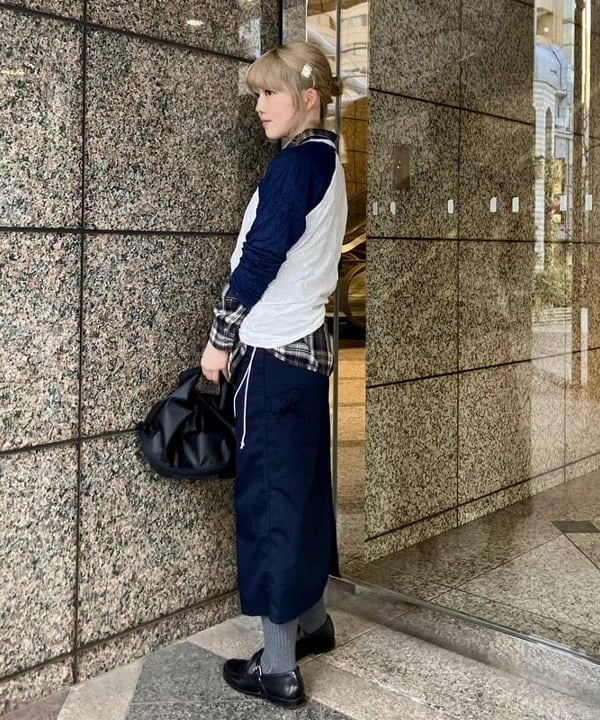 小原 もこさんの「BEAMS WOMEN｜【別注】Healthknit &times; maturely / トンプキンス フルジップ パーカー」を使ったコーディネート