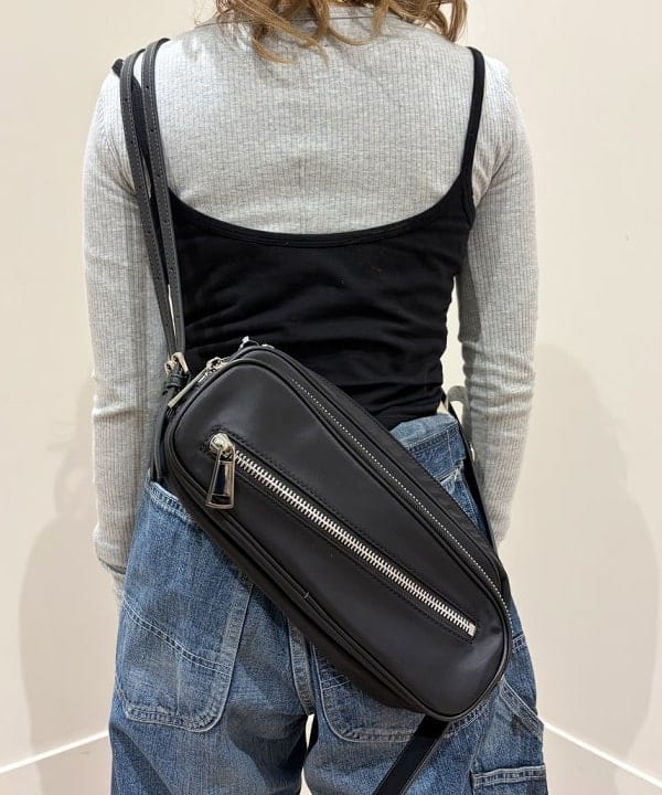 まゆちゃんさんの「BEAMS WOMEN｜【別注】Lee &times; maturely / ヴィンテージ ペインター パンツ」を使ったコーディネート