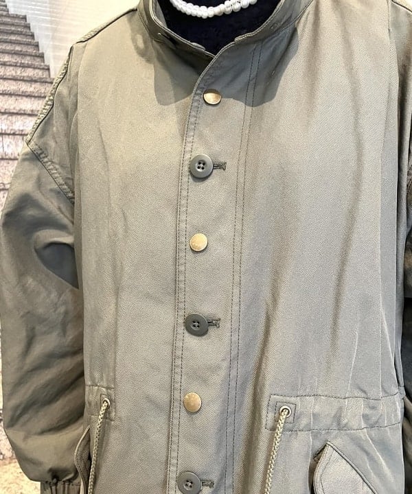 森本 理絵さんの「BEAMS WOMEN｜maturely / メモリー ツイル ミリタリー コート」を使ったコーディネート